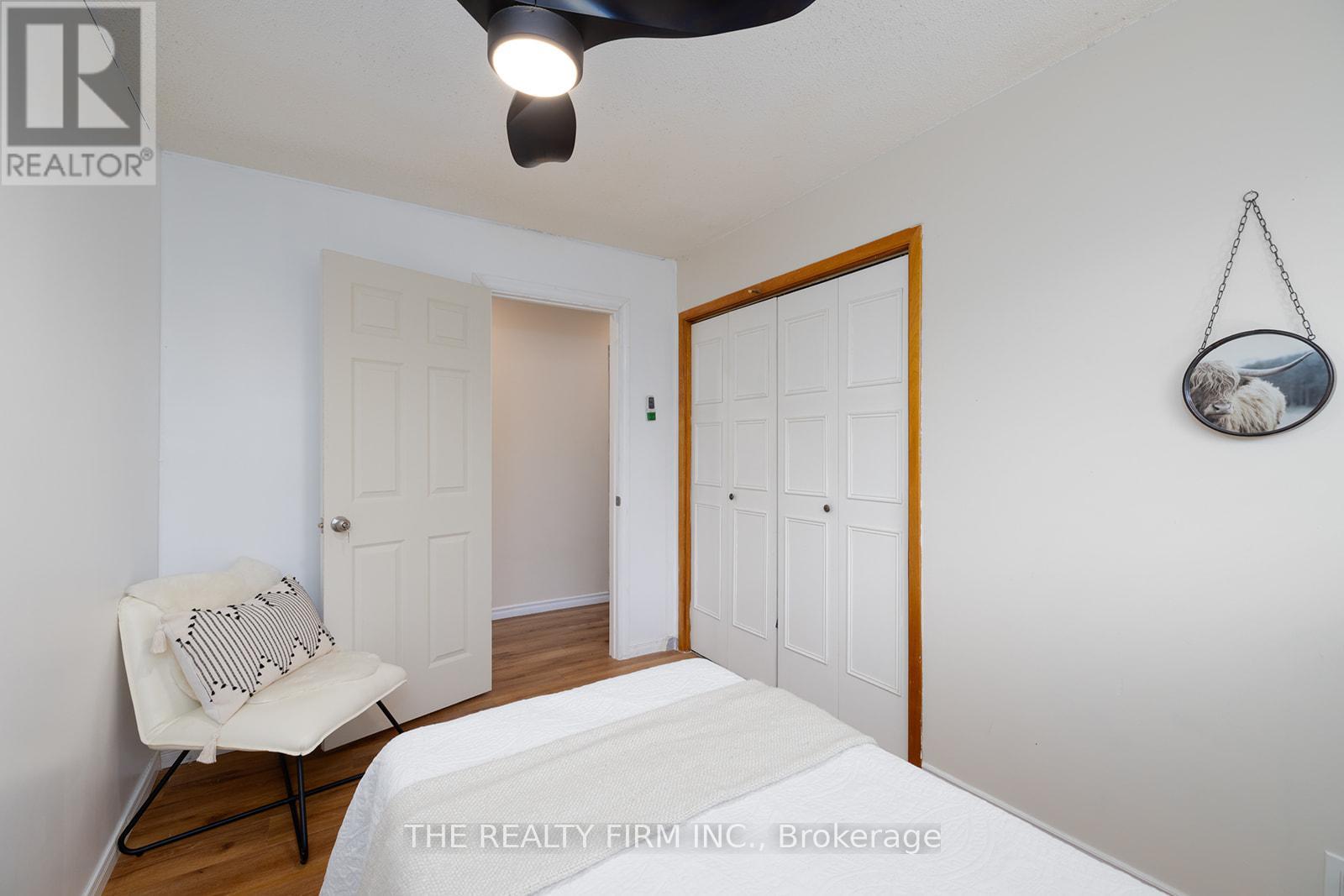 Photo 11 of 43 for 1707 Hansuld Street