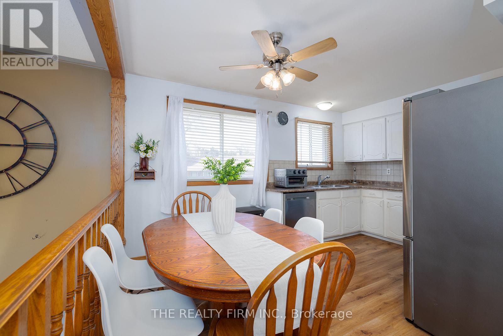 Photo 7 of 43 for 1707 Hansuld Street