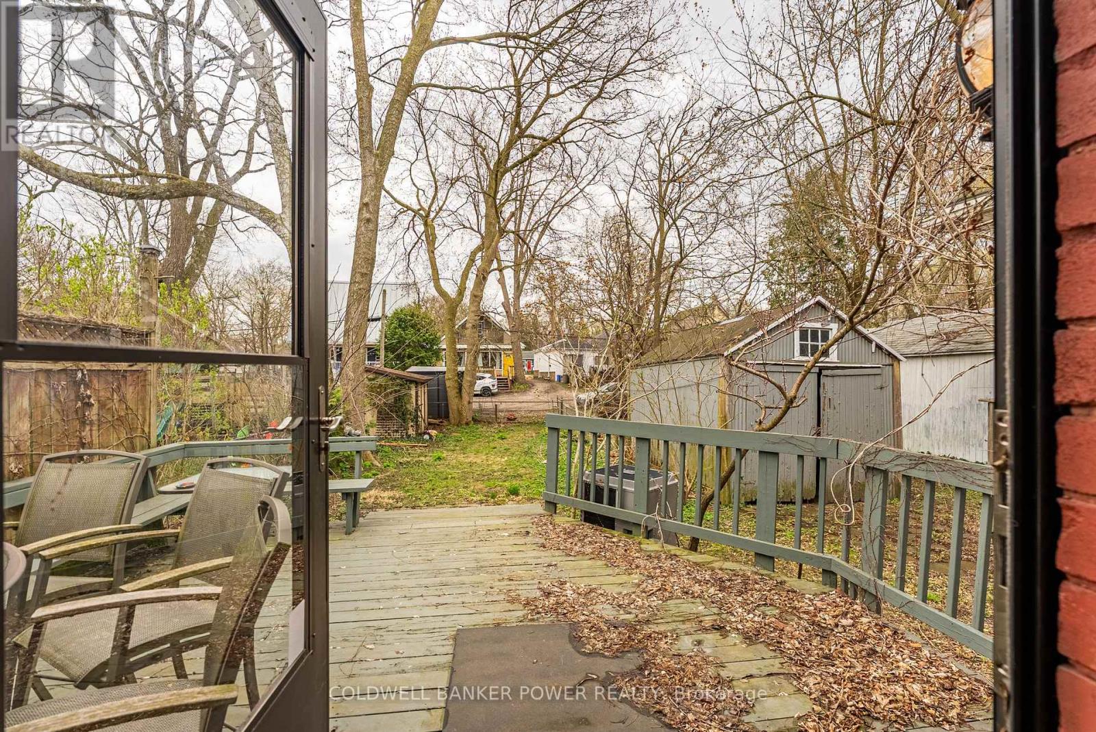 Photo 33 of 33 for 583 Rosedale Street