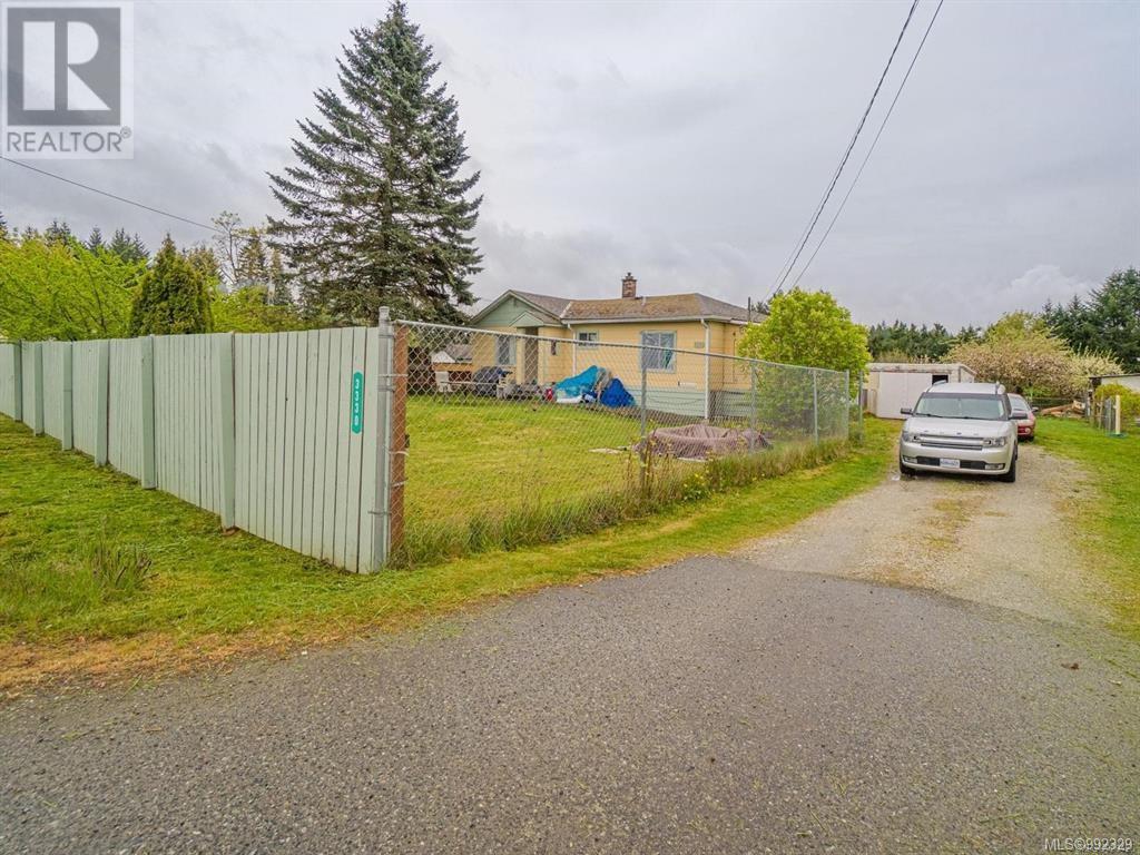 Property at 3330/3344 Johnston Rd image 4