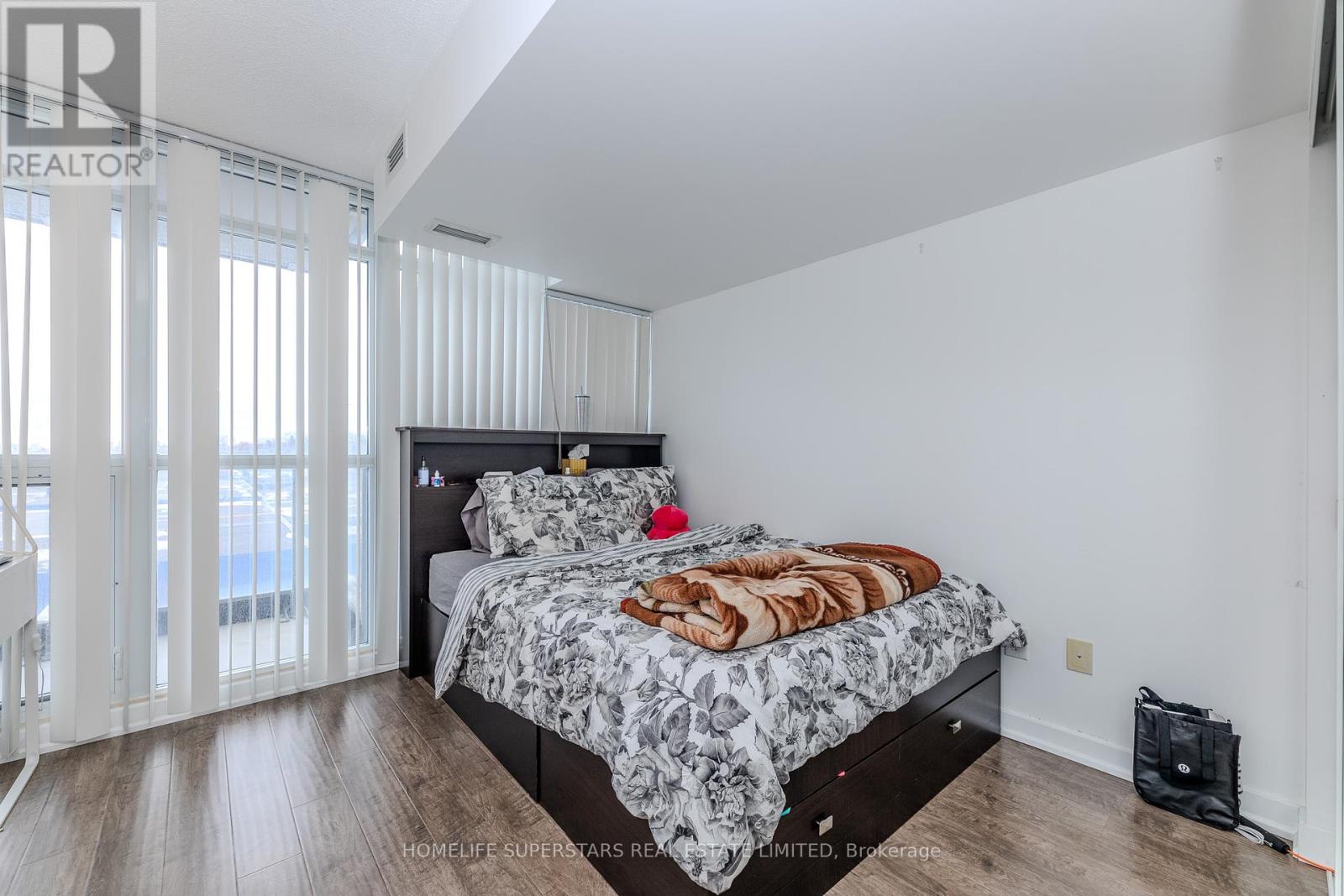 601 A - 19 Singer Court, Toronto, Ontario  M2K 0B2 - Photo 4 - C12216918