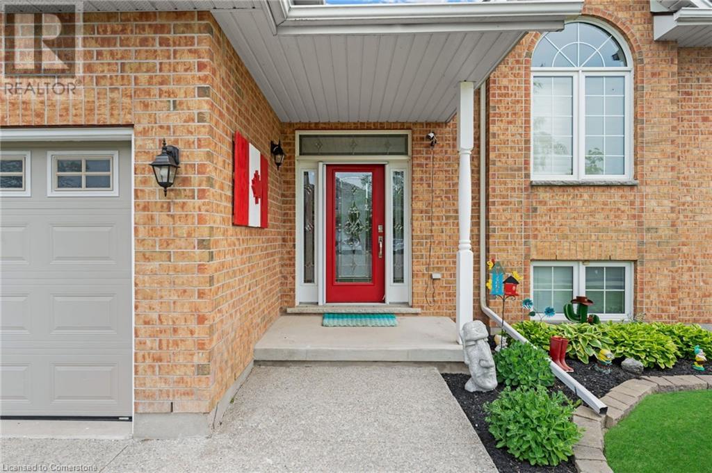Property at 21 CHERRY Avenue image 2