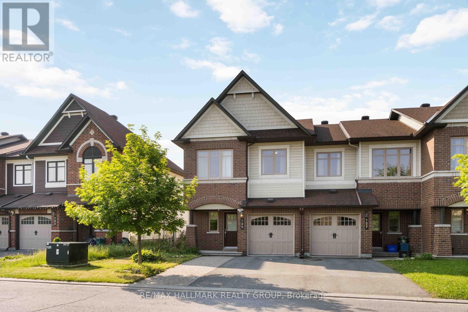 125 Mancini Way, Ottawa, Ontario  K2J 5X3 - Photo 2 - X12218387