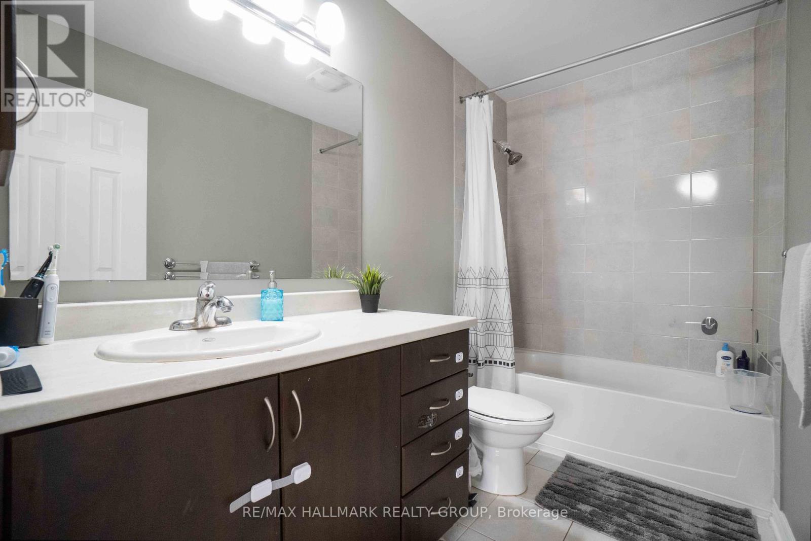 125 Mancini Way, Ottawa, Ontario  K2J 5X3 - Photo 20 - X12218387