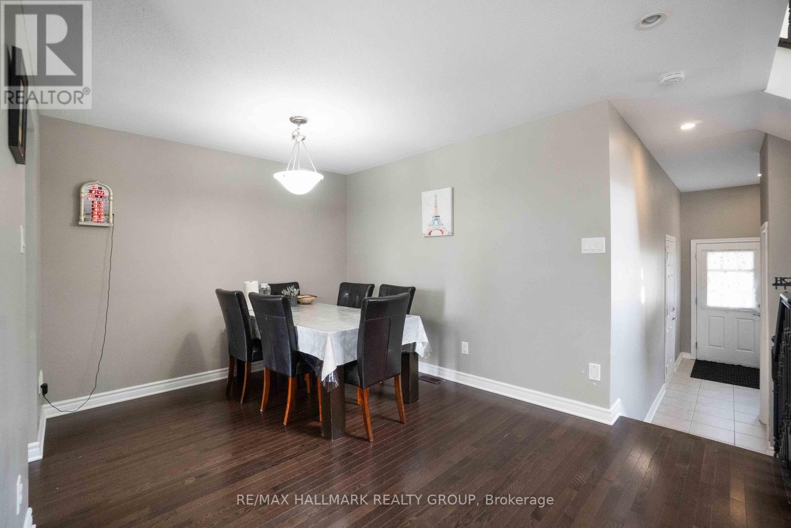 125 Mancini Way, Ottawa, Ontario  K2J 5X3 - Photo 9 - X12218387