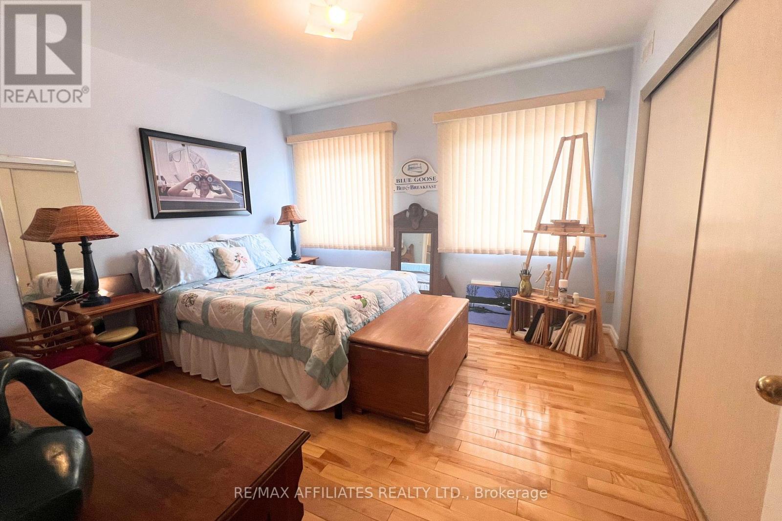 2 - 2 Rideau Street, Westport, Ontario  K0G 1X0 - Photo 15 - X12218388