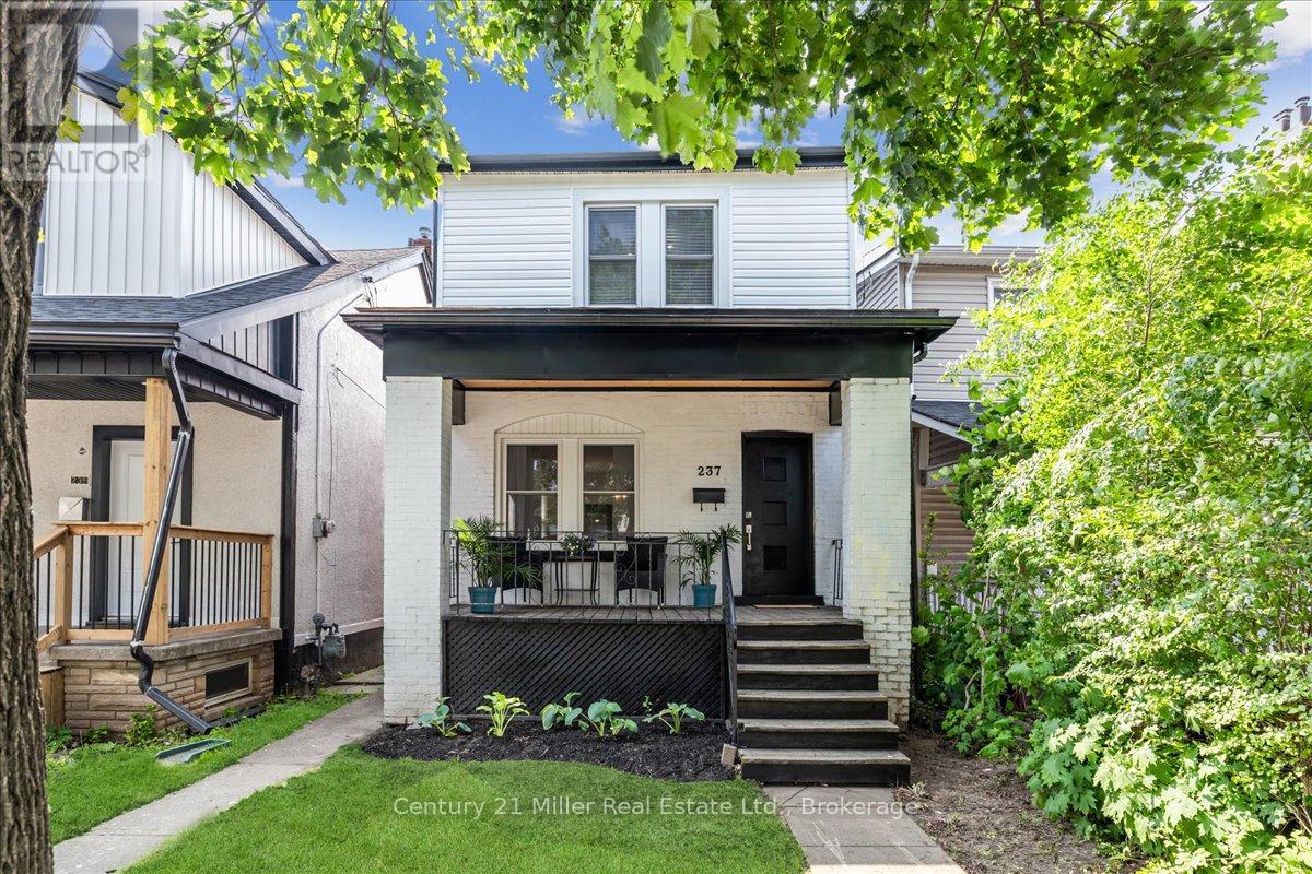 237 BALMORAL AVENUE N, hamilton (crown point), Ontario