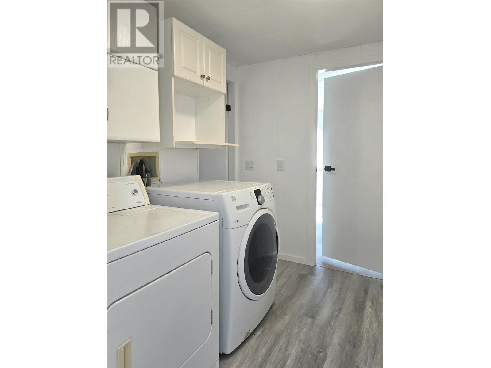 18 5378 Park Drive, 103 Mile House, British Columbia  V0K 2E1 - Photo 8 - R3015173