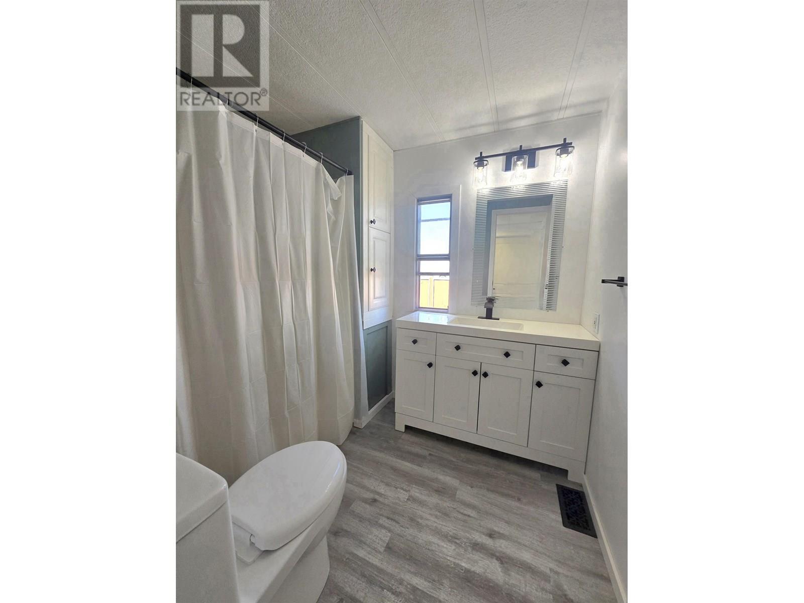 18 5378 Park Drive, 103 Mile House, British Columbia  V0K 2E1 - Photo 9 - R3015173