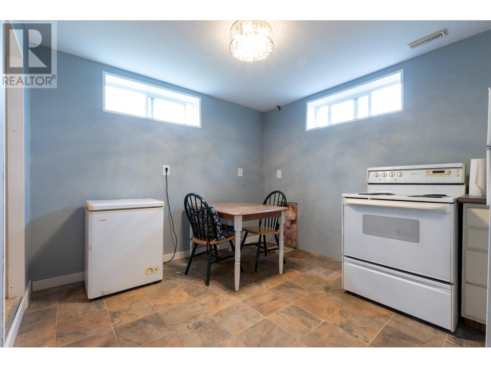 285 S Kelly Street, Prince George, British Columbia  V2M 3K2 - Photo 15 - R3015184