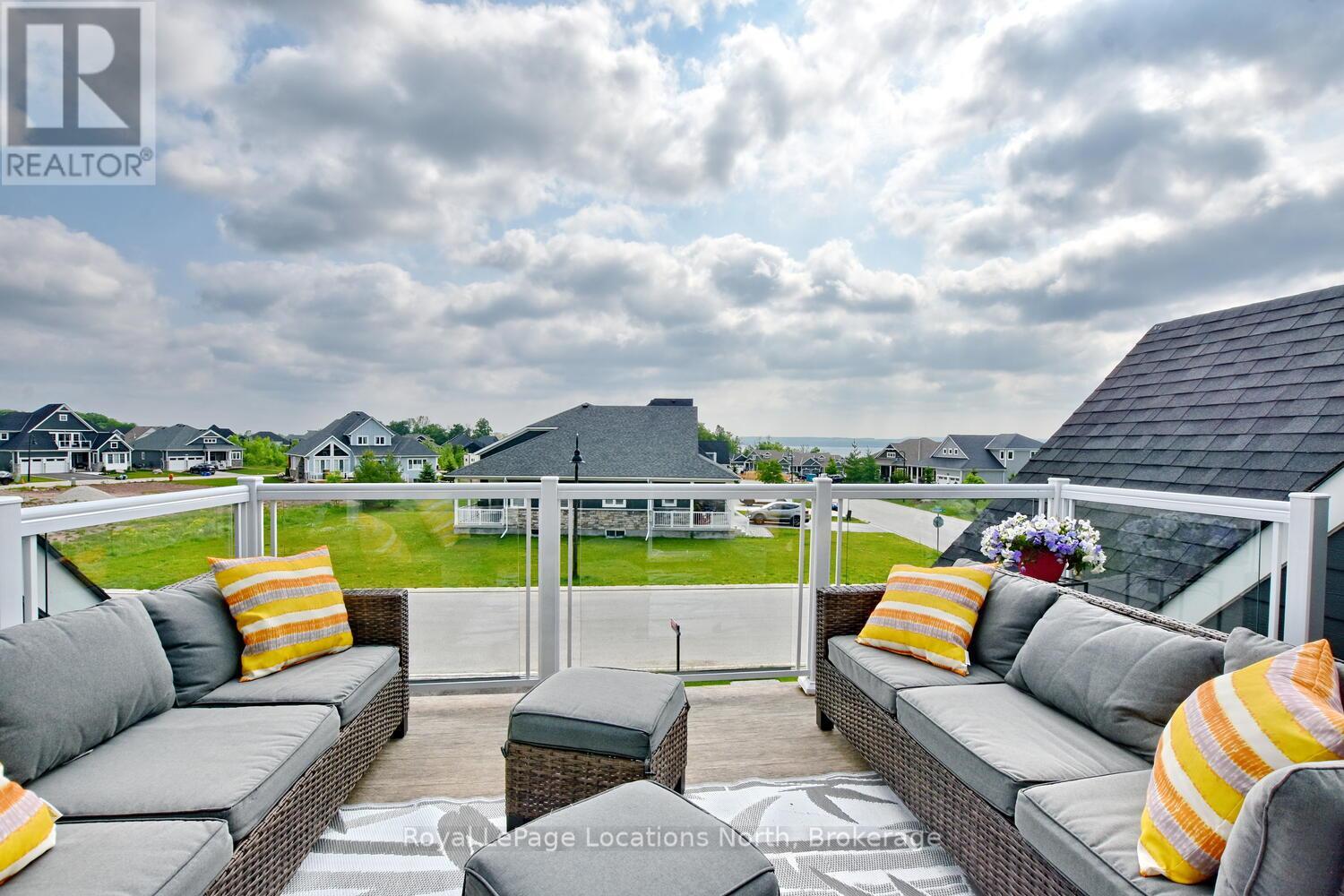 216 Snowberry Lane, Georgian Bluffs, Ontario  N0H 1S0 - Photo 35 - X12218302