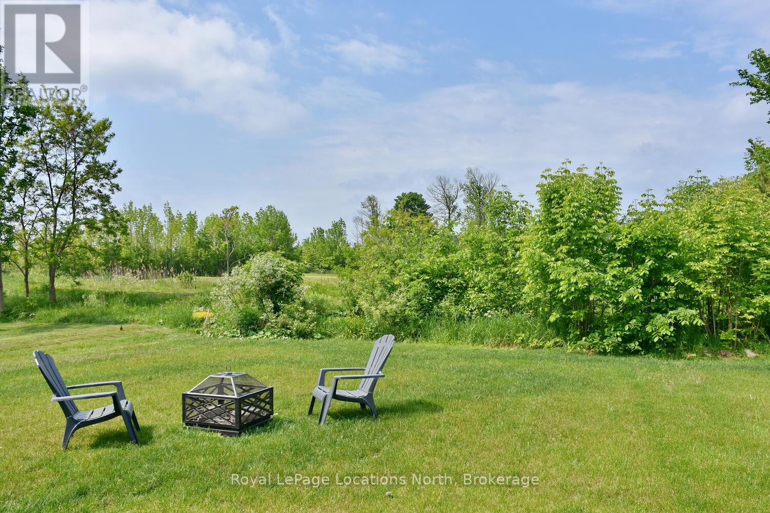 216 Snowberry Lane, Georgian Bluffs, Ontario  N0H 1S0 - Photo 39 - X12218302