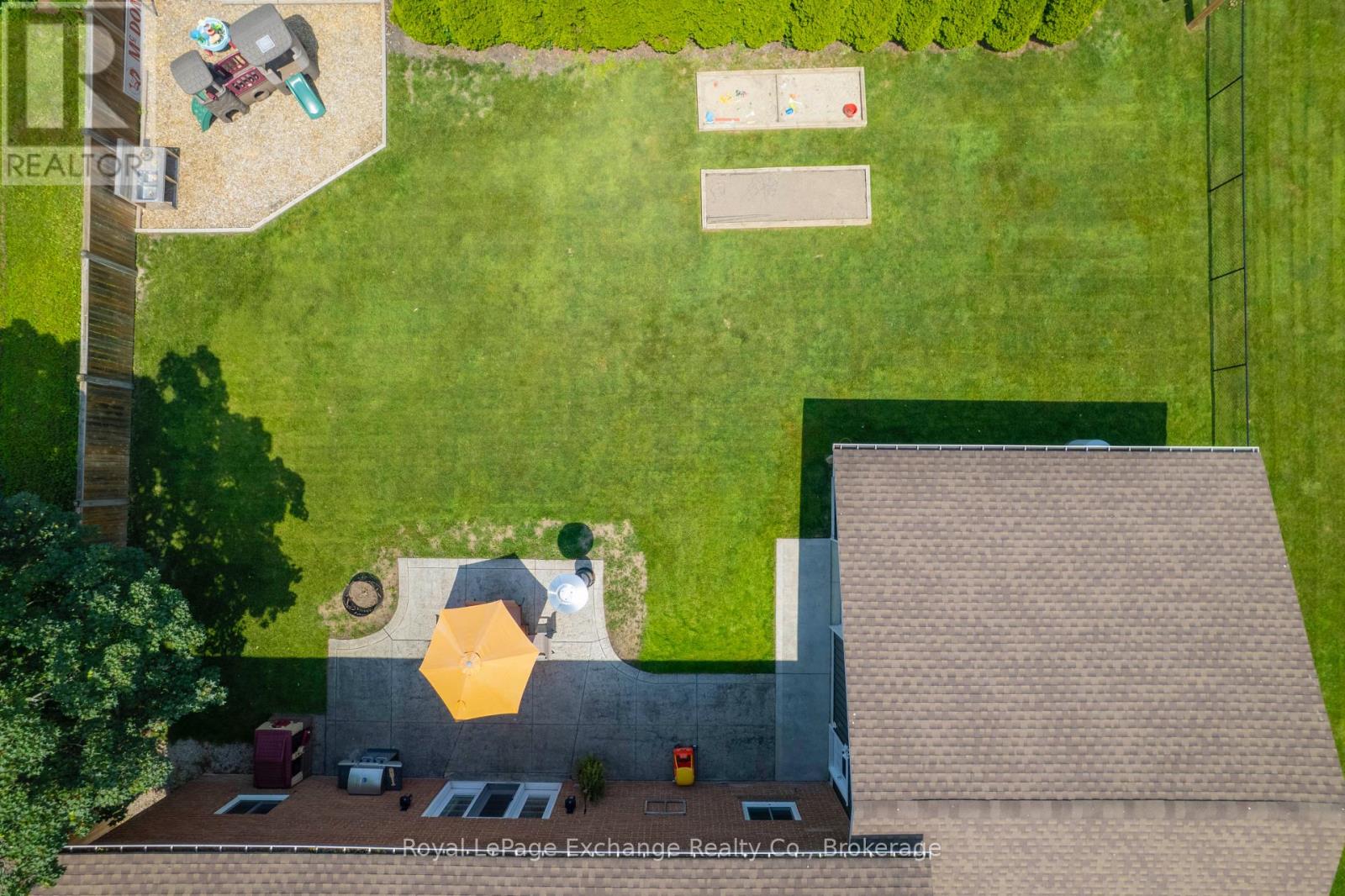 71 Queen Street, Huron-Kinloss, Ontario  N0G 2R0 - Photo 6 - X12218343