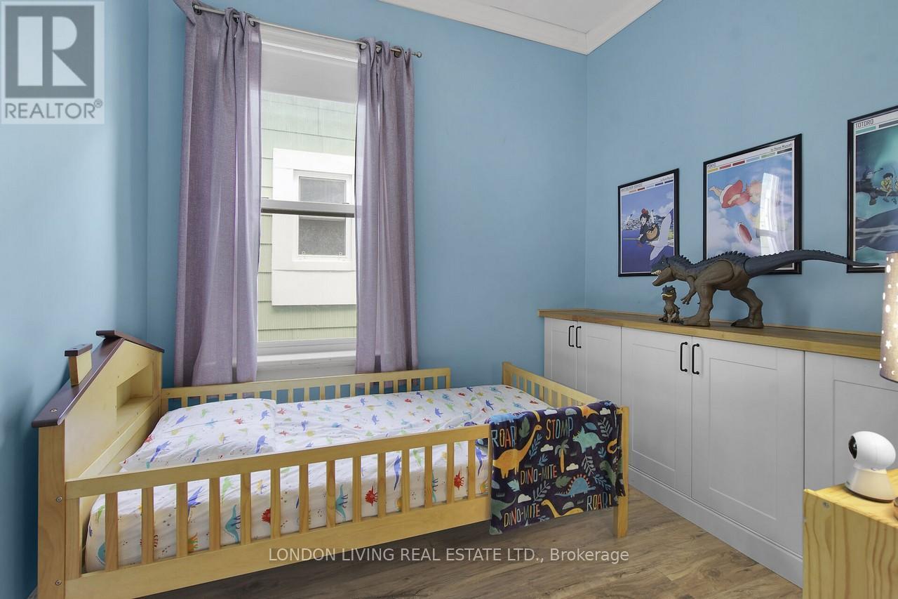 718 William Street, London East, Ontario  N5Y 2R4 - Photo 12 - X12212006