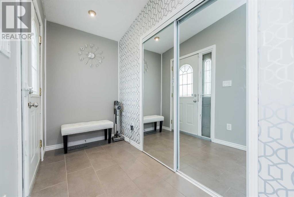 Property at 10245 113 Avenue image 3