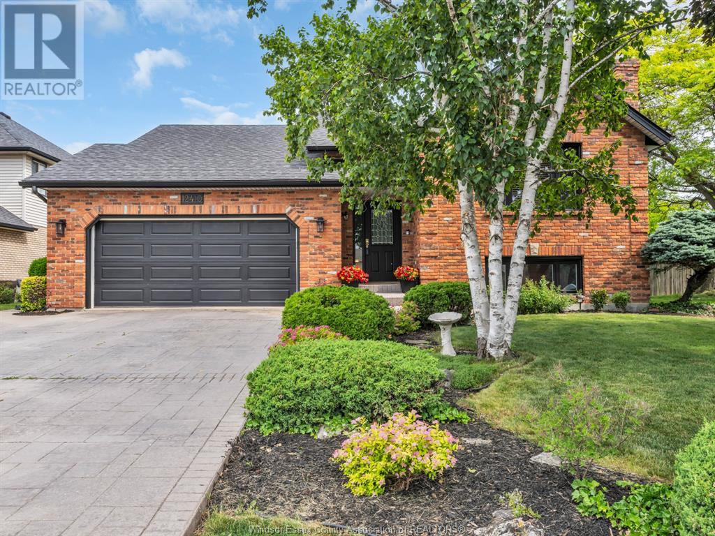 MLS# 25014688: 12410 MEANDER CRESCENT, Tecumseh, Canada