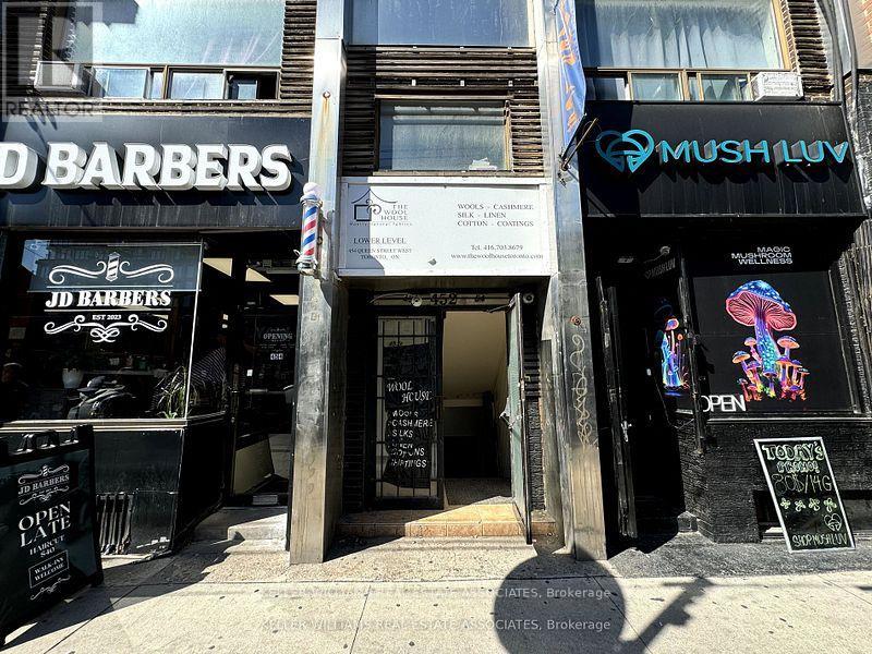 LOWER - 452 QUEEN STREET W, Toronto, Ontario