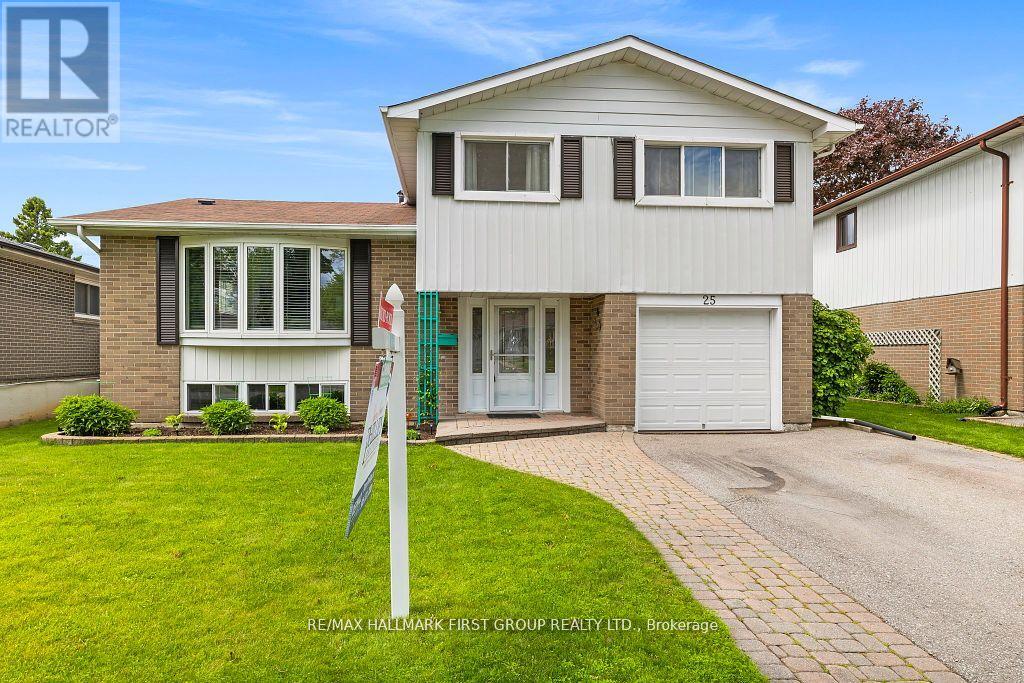 25 COWLING CRESCENT, Ajax, Ontario