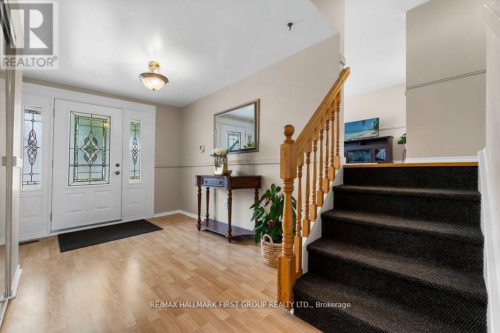 25 Cowling Crescent, Ajax, Ontario  L1S 2Z6 - Photo 3 - E12218175
