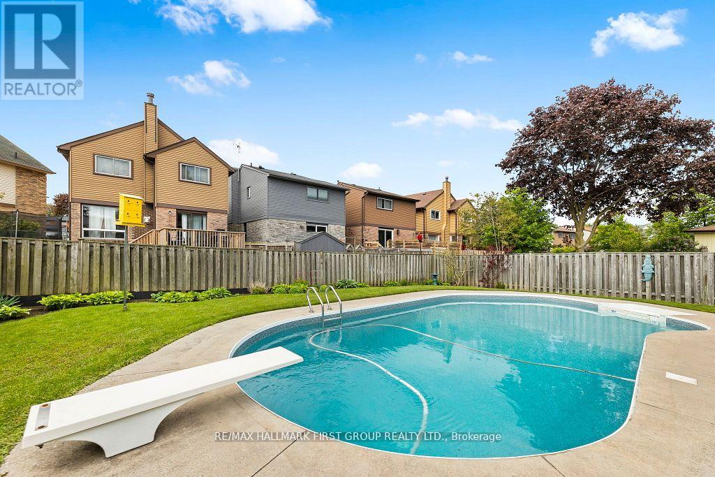25 Cowling Crescent, Ajax, Ontario  L1S 2Z6 - Photo 37 - E12218175