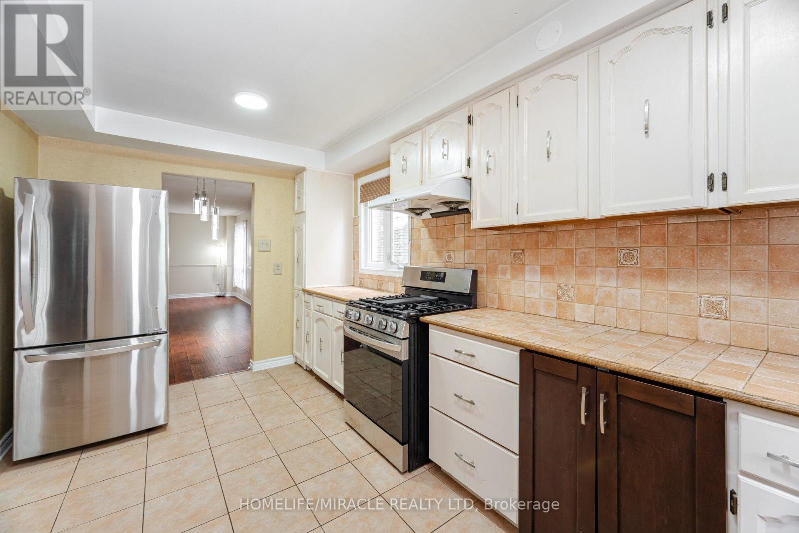 1217 Gloucester Square, Pickering, Ontario  L1V 3P7 - Photo 12 - E12218208