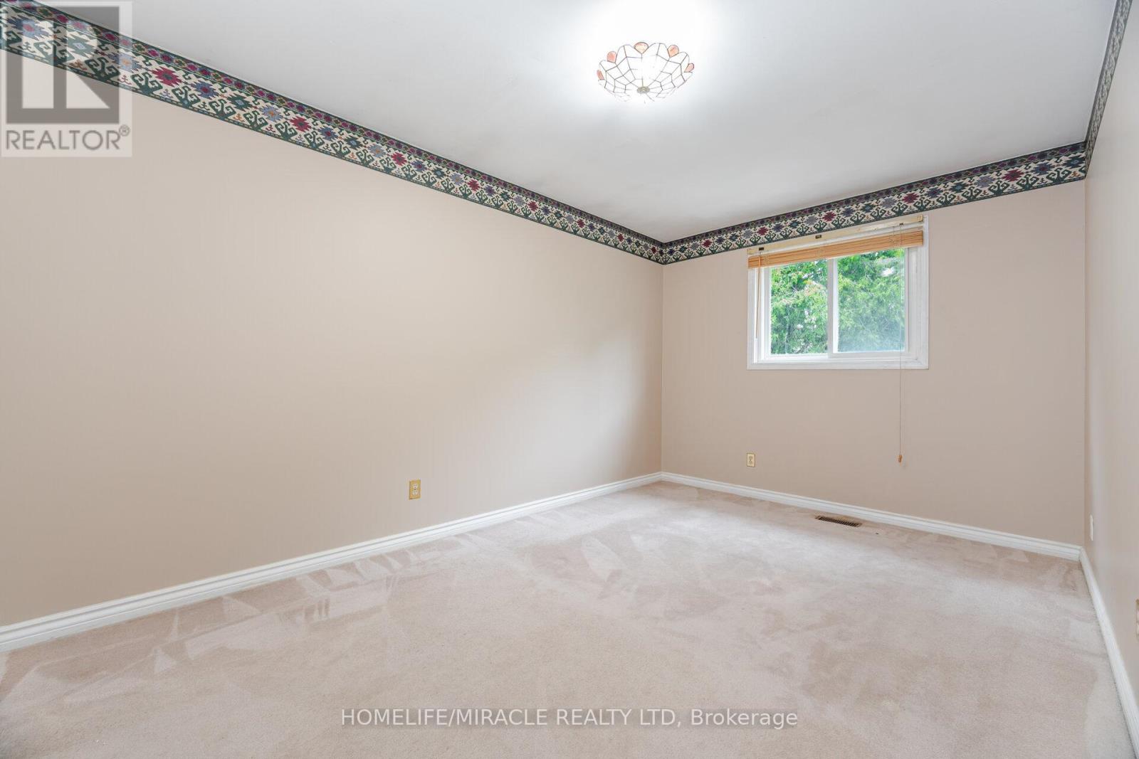 1217 Gloucester Square, Pickering, Ontario  L1V 3P7 - Photo 24 - E12218208