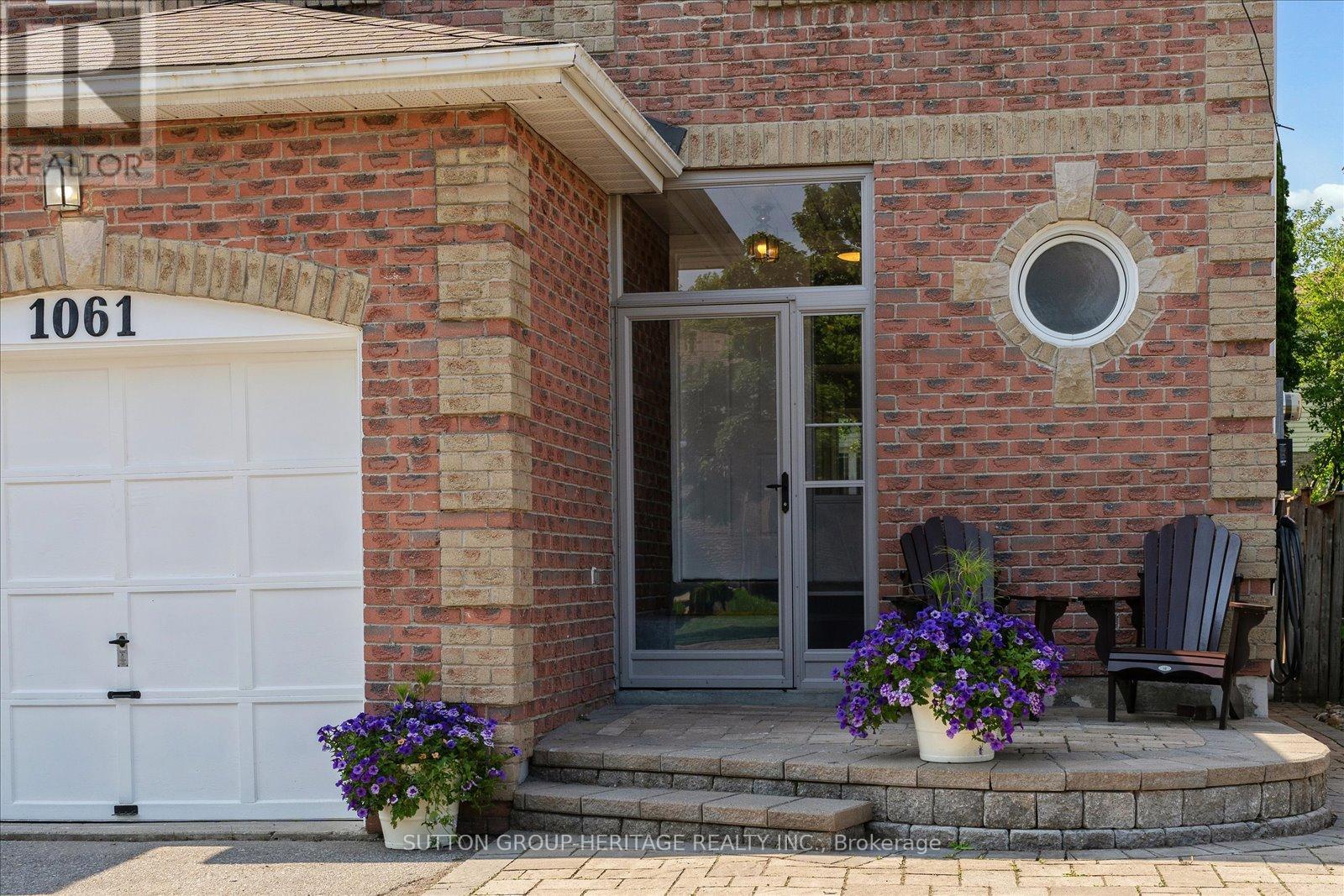 1061 Rowntree Crescent, Pickering (Liverpool), Ontario  L1V 5A9 - Photo 2 - E12218448