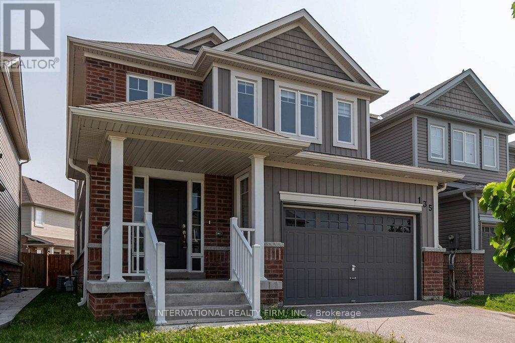 135 Knight Street, New Tecumseth, Ontario  L9R 0R5 - Photo 3 - N12216482