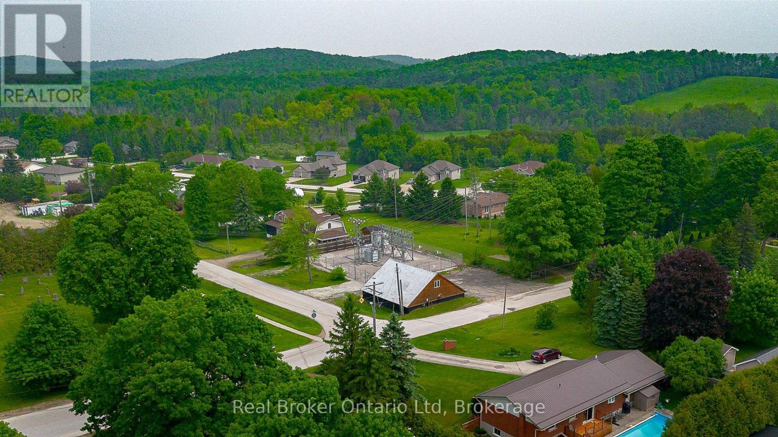 130 Crawford Street, Chatsworth, Ontario  N0H 1G0 - Photo 19 - X12209520