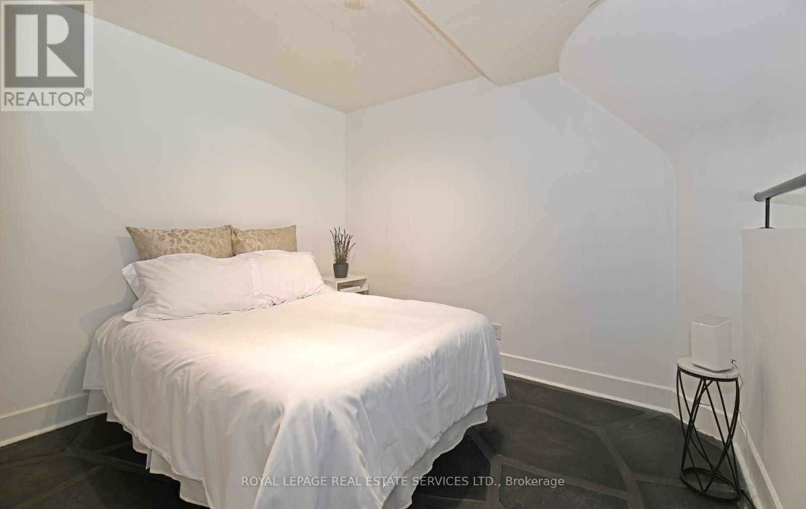 205 - 1001 Roselawn Avenue, Toronto (Briar Hill-Belgravia), Ontario  M6B 4M4 - Photo 24 - W12187547