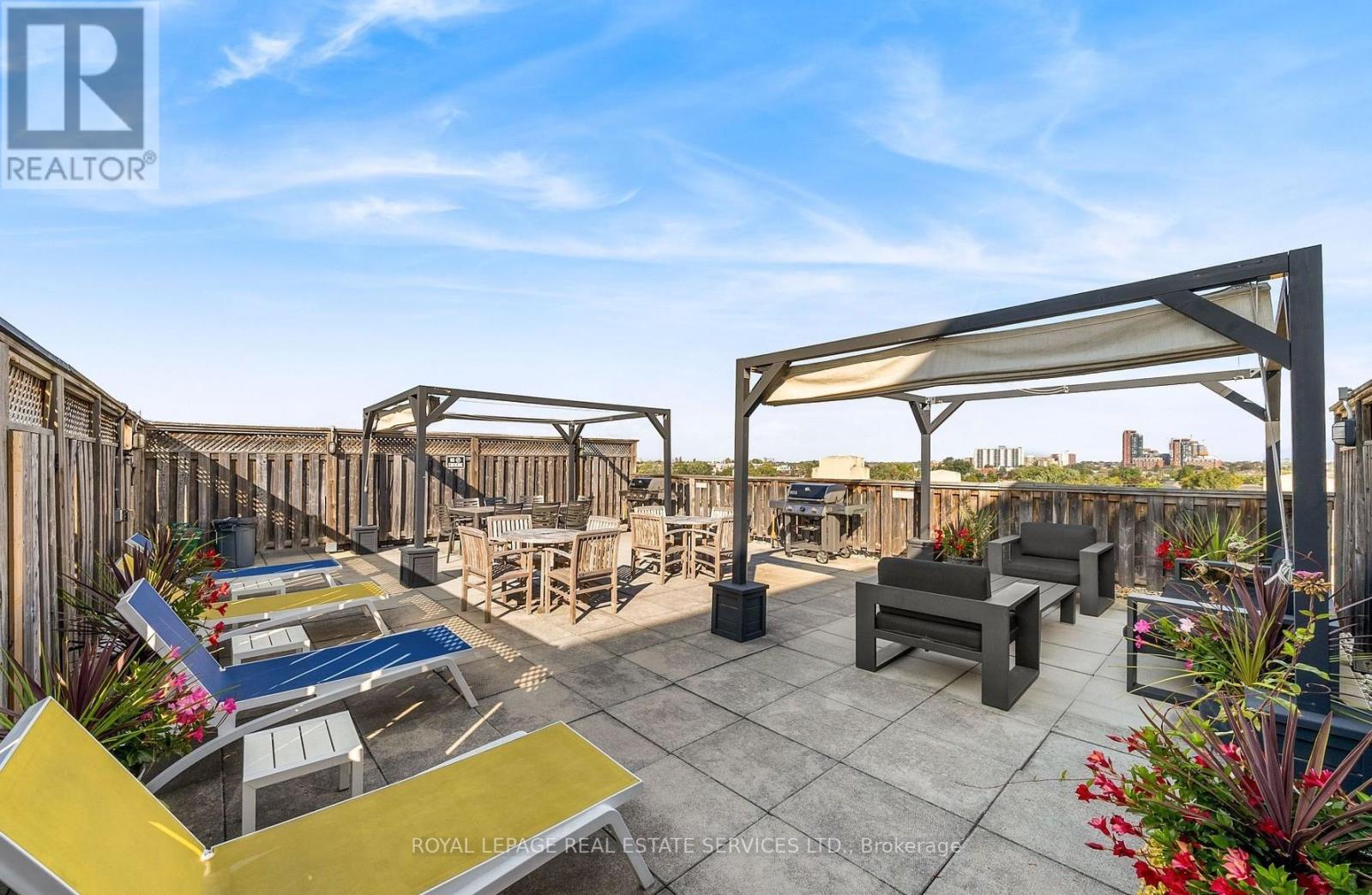 205 - 1001 Roselawn Avenue, Toronto (Briar Hill-Belgravia), Ontario  M6B 4M4 - Photo 32 - W12187547