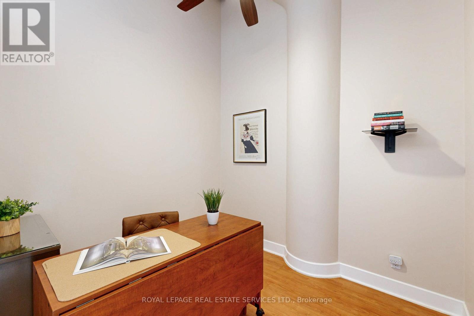 205 - 1001 Roselawn Avenue, Toronto (Briar Hill-Belgravia), Ontario  M6B 4M4 - Photo 19 - W12187547