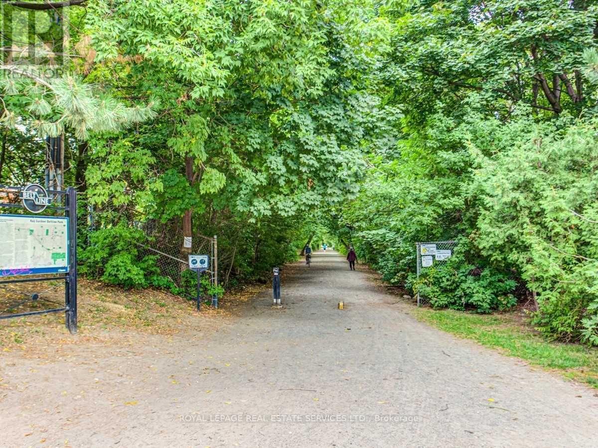 205 - 1001 Roselawn Avenue, Toronto (Briar Hill-Belgravia), Ontario  M6B 4M4 - Photo 44 - W12187547