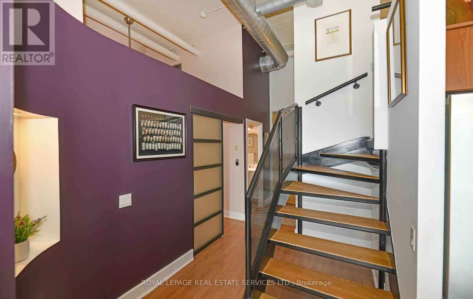 205 - 1001 Roselawn Avenue, Toronto (Briar Hill-Belgravia), Ontario  M6B 4M4 - Photo 21 - W12187547