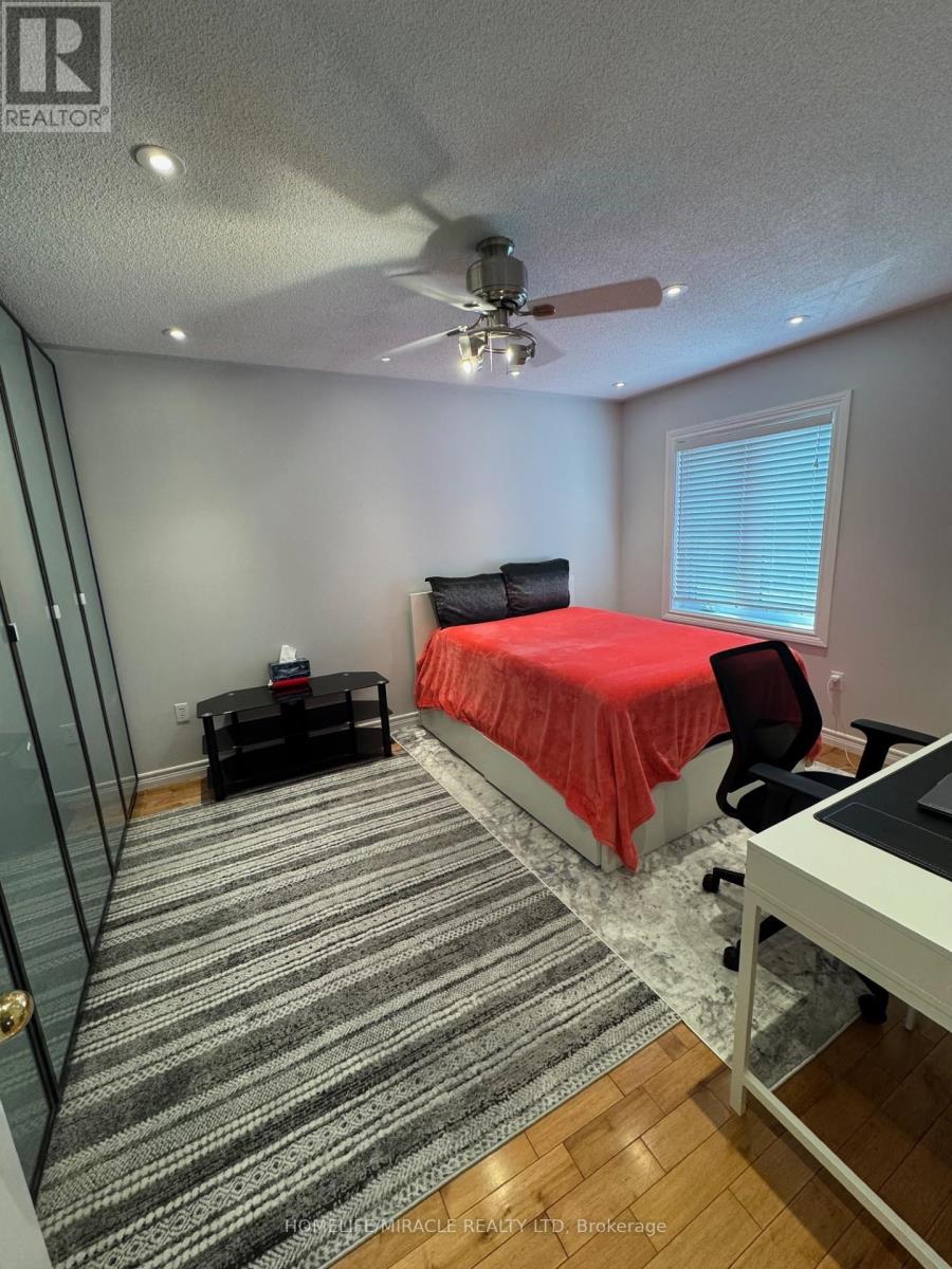 608 Driftcurrent Drive, Mississauga, Ontario  L4Z 4A4 - Photo 15 - W12216759