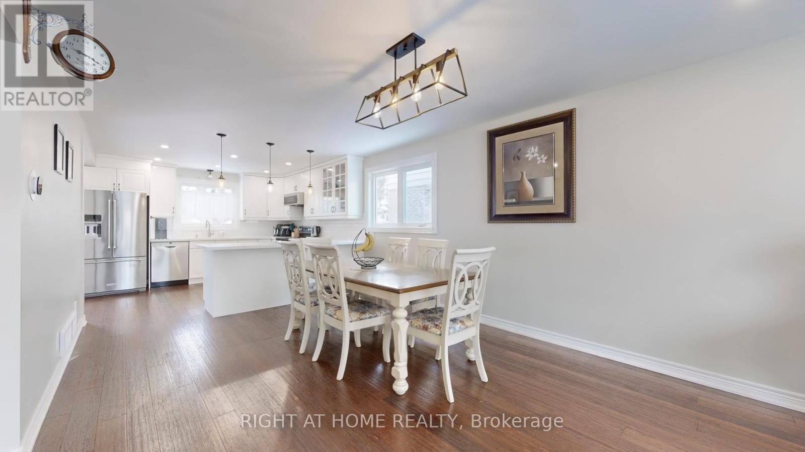 199 Biscayne Boulevard, Georgina (Keswick South), Ontario  L4P 3L5 - Photo 8 - N12218196
