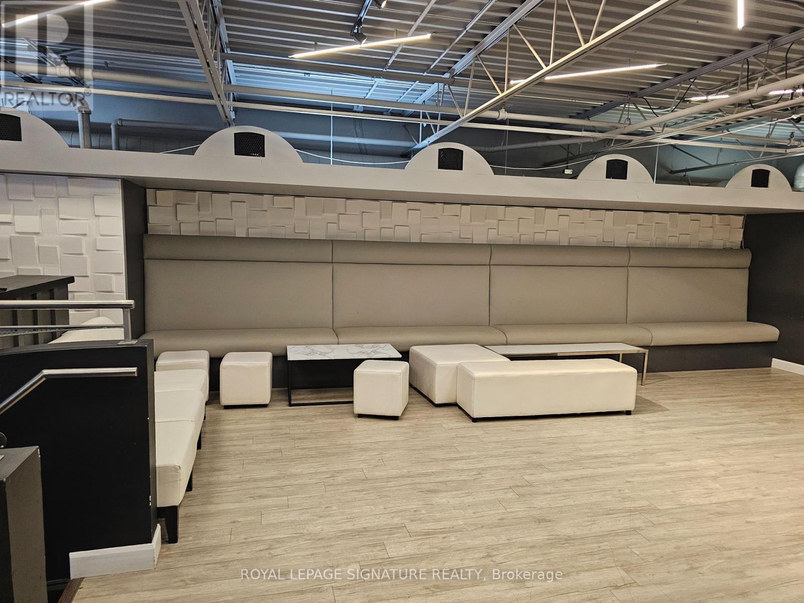 129 Rowntree Dairy Road, Vaughan, Ontario  L4L 6C9 - Photo 7 - N12218236