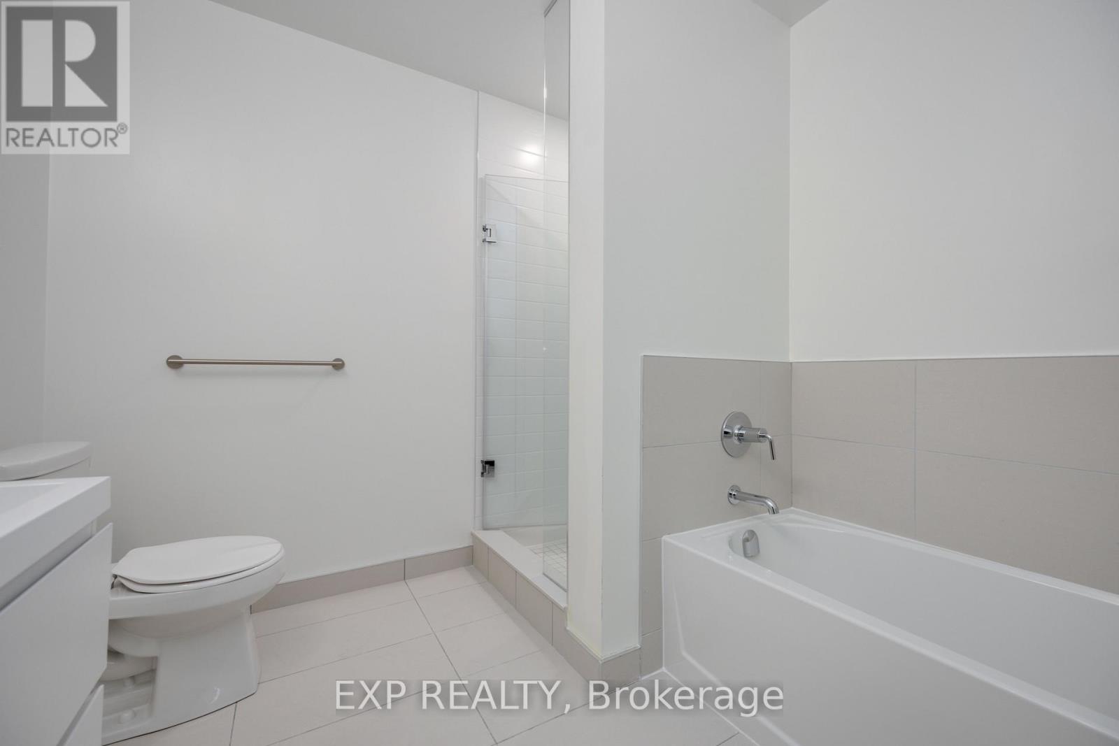 1806 - 8119 Birchmount Road, Markham (Unionville), Ontario  L6G 0E3 - Photo 24 - N12218321