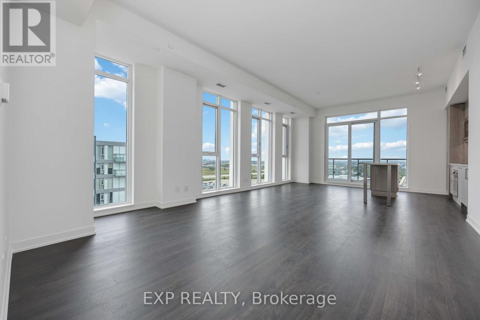 1806 - 8119 Birchmount Road, Markham (Unionville), Ontario  L6G 0E3 - Photo 3 - N12218321