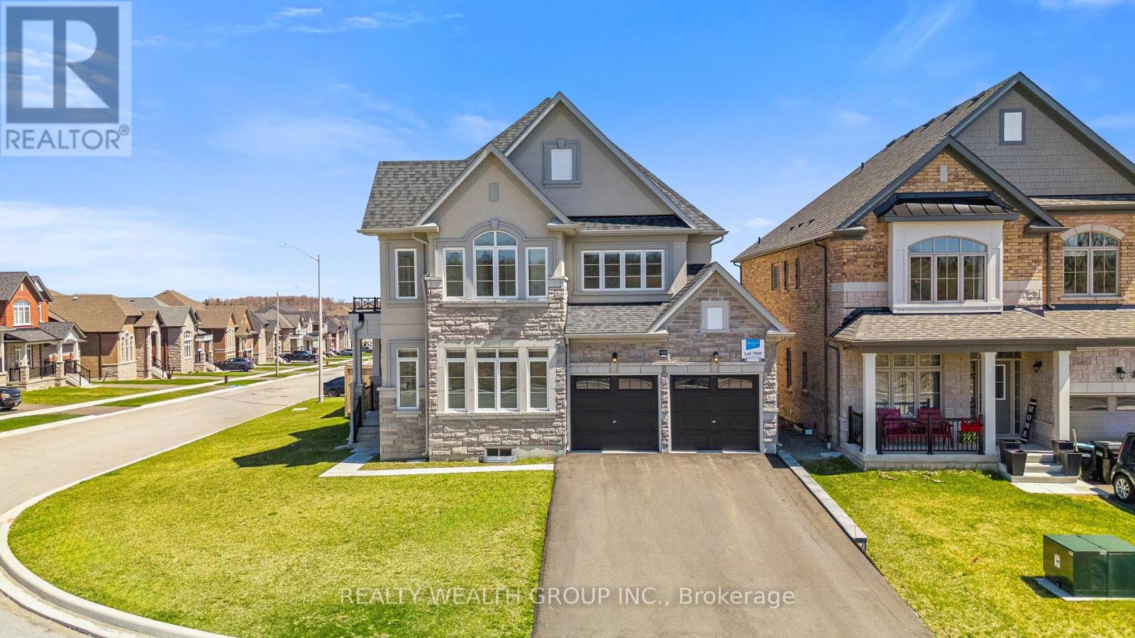 1422 Broderick Street, Innisfil (Alcona), Ontario  L9S 4W1 - Photo 3 - N12218363