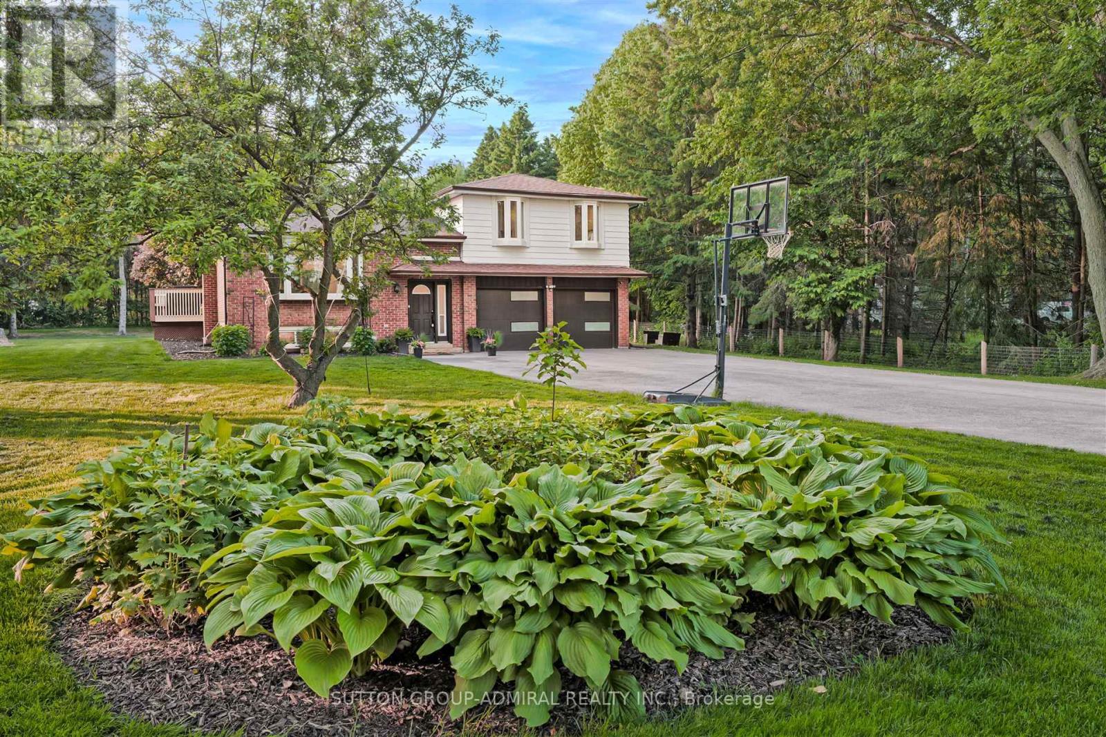 6530 Lloydtown Aurora Road, King (Schomberg), Ontario  L0G 1T0 - Photo 9 - N12218367