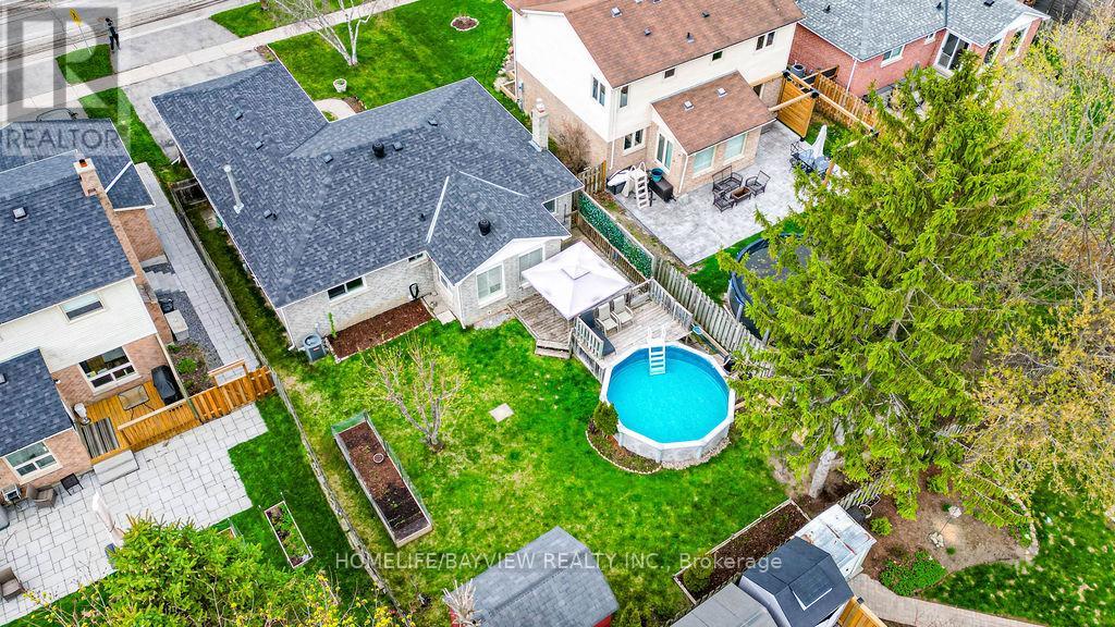 Property at 11 ROSEBANK BOULEVARD image 2