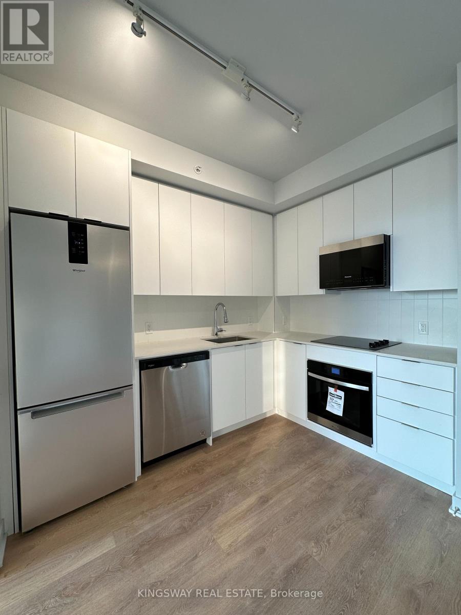 2401 - 2920 Highway 7 Road, Vaughan (Concord), Ontario  L4K 0P4 - Photo 4 - N12218403