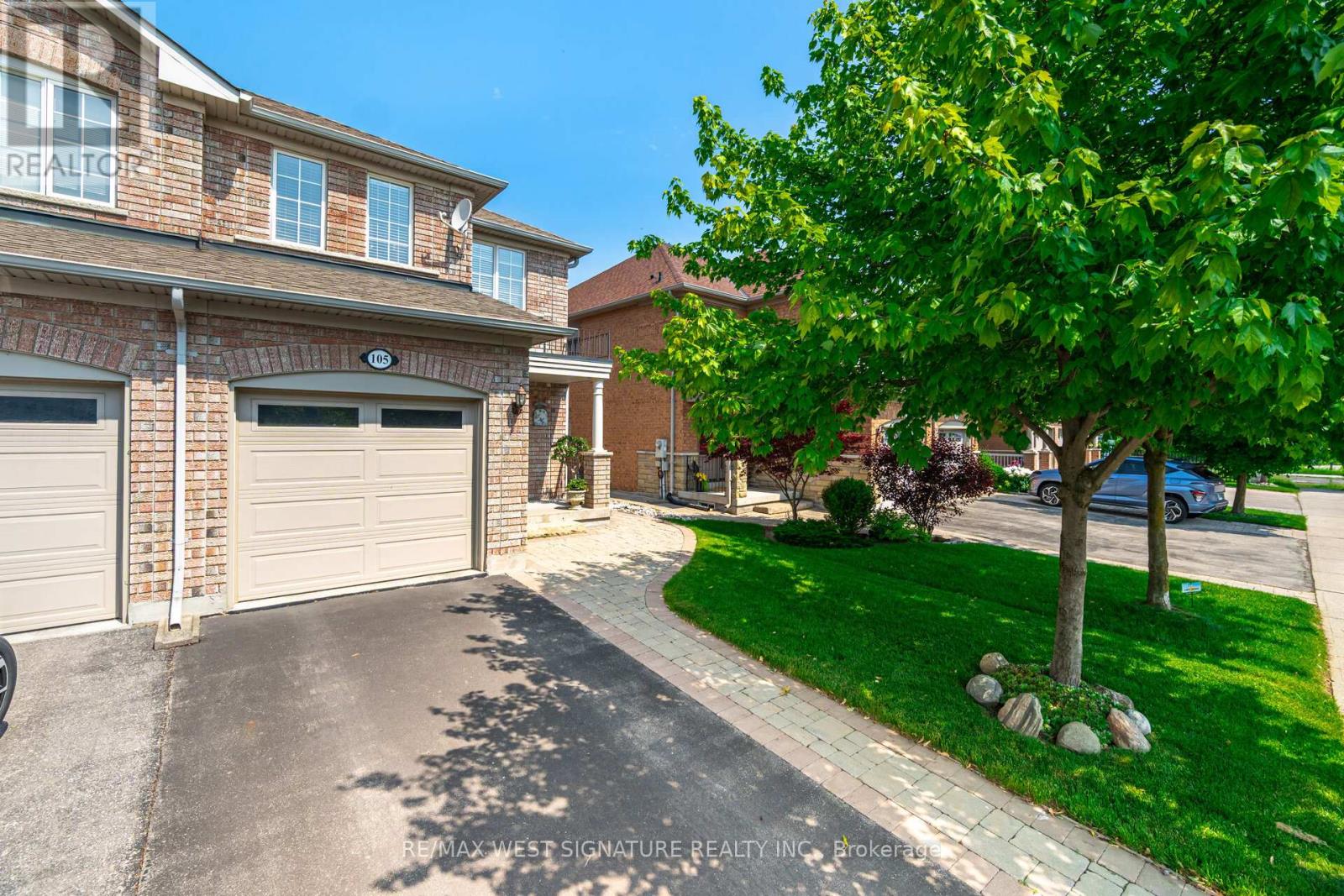 105 Echo Ridge, Vaughan (Sonoma Heights), Ontario  L4H 2K1 - Photo 2 - N12218419