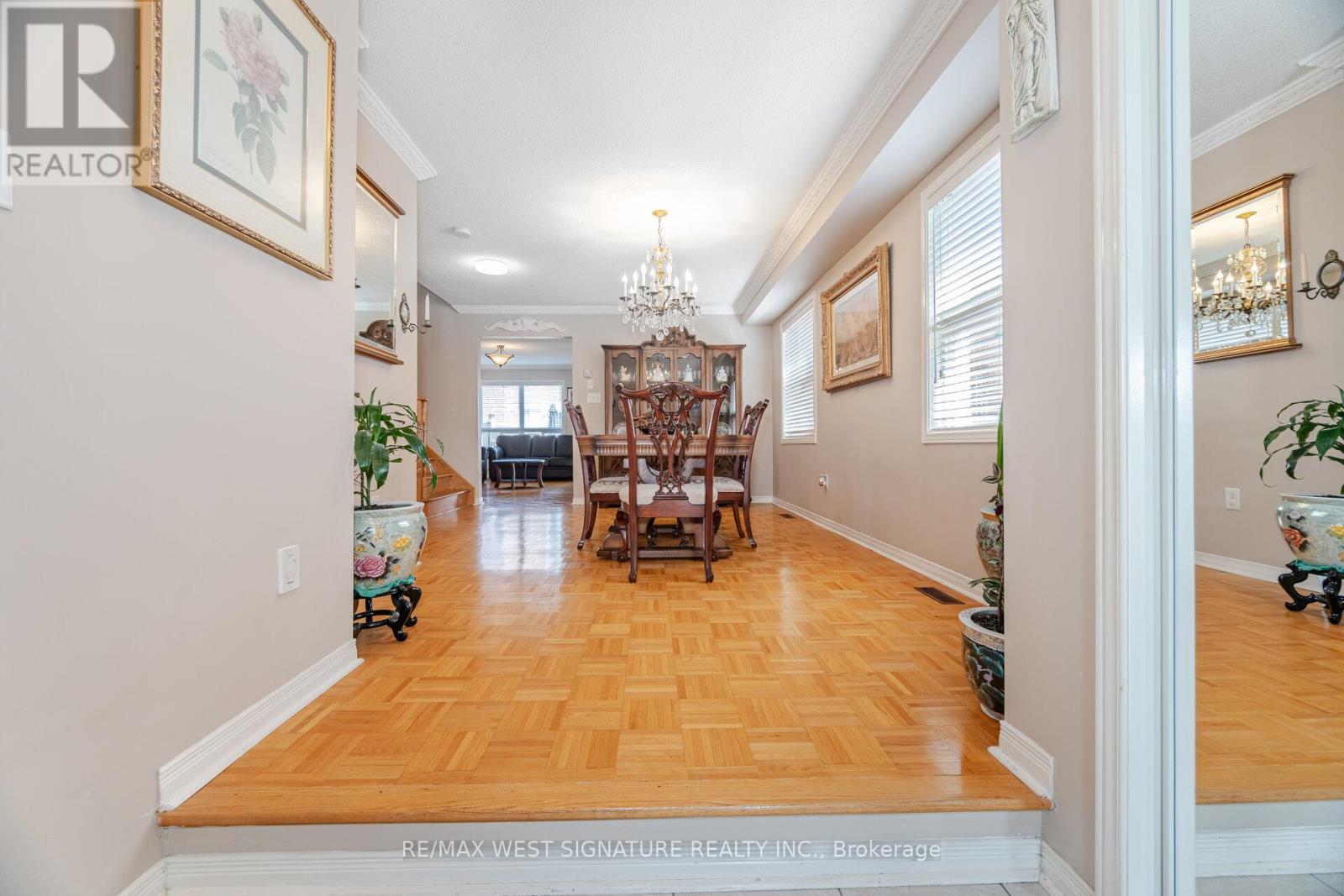 105 Echo Ridge, Vaughan (Sonoma Heights), Ontario  L4H 2K1 - Photo 5 - N12218419