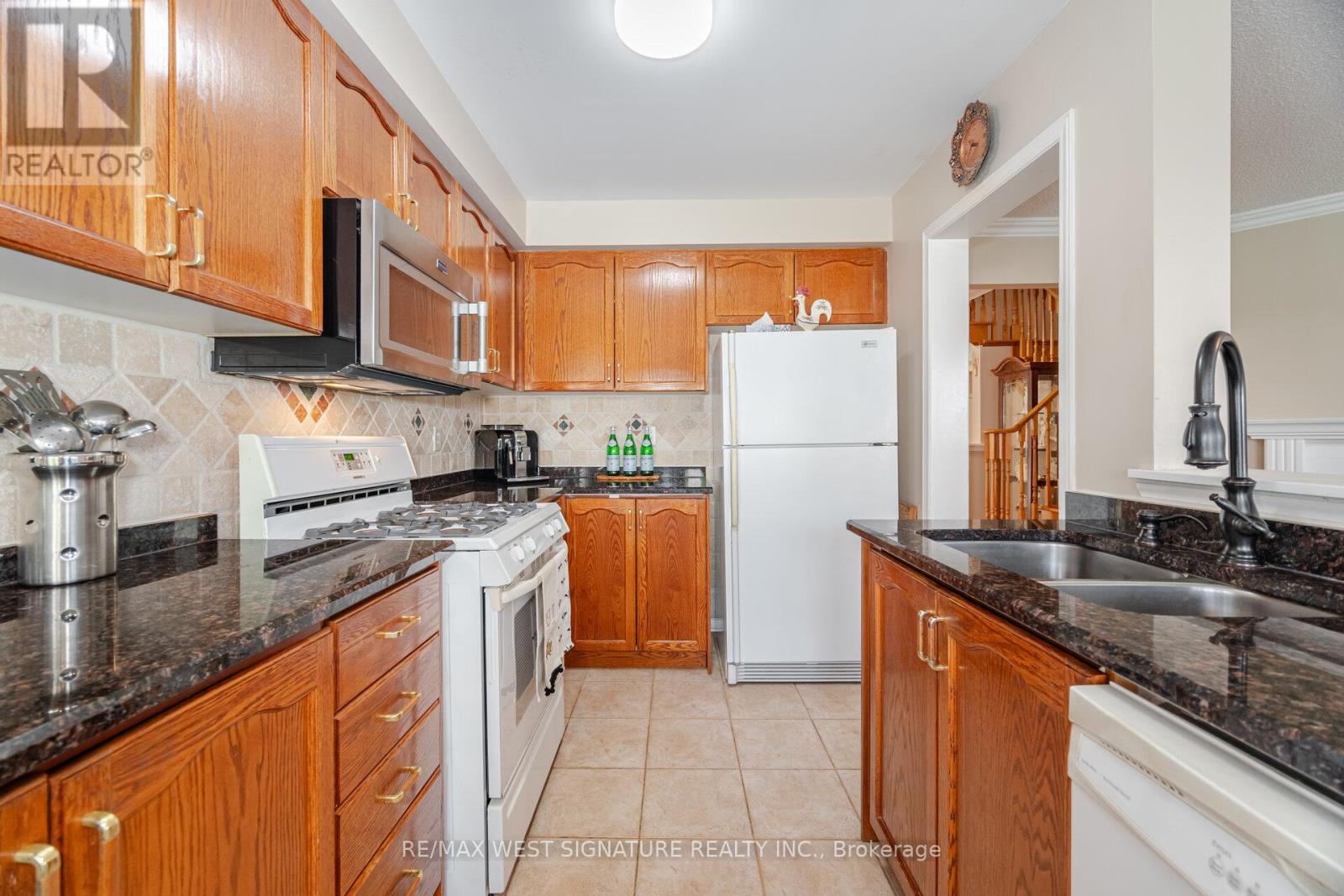 105 Echo Ridge, Vaughan (Sonoma Heights), Ontario  L4H 2K1 - Photo 8 - N12218419