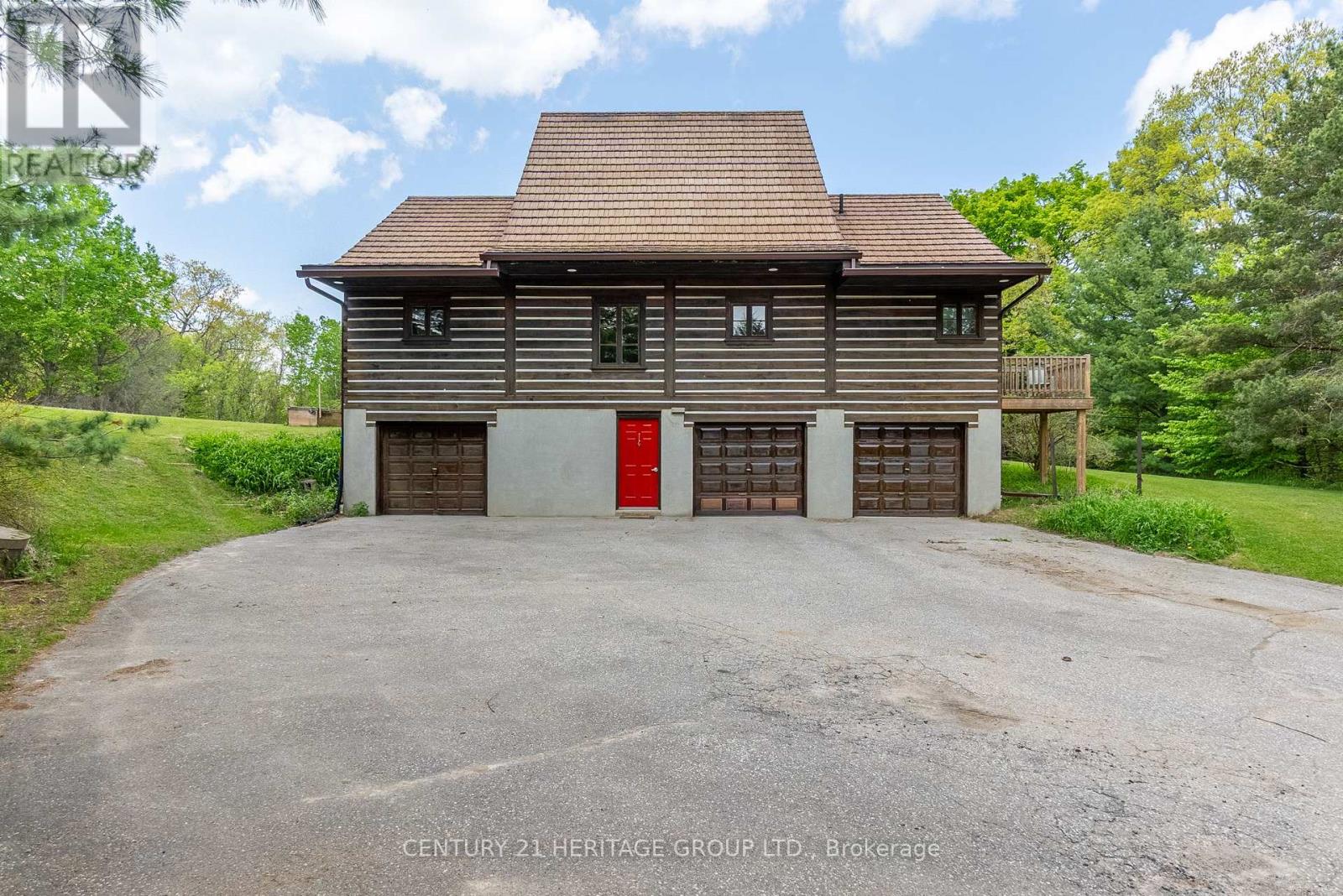 300 OLD BATHURST STREET, King, Ontario