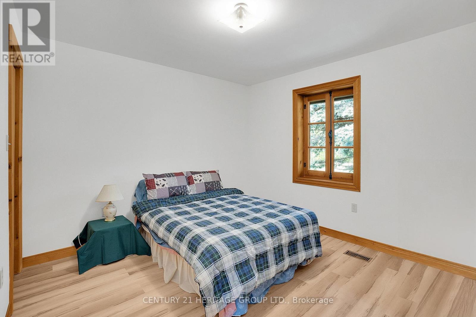 300 Old Bathurst Street, King, Ontario  L7B 1K5 - Photo 18 - N12218456