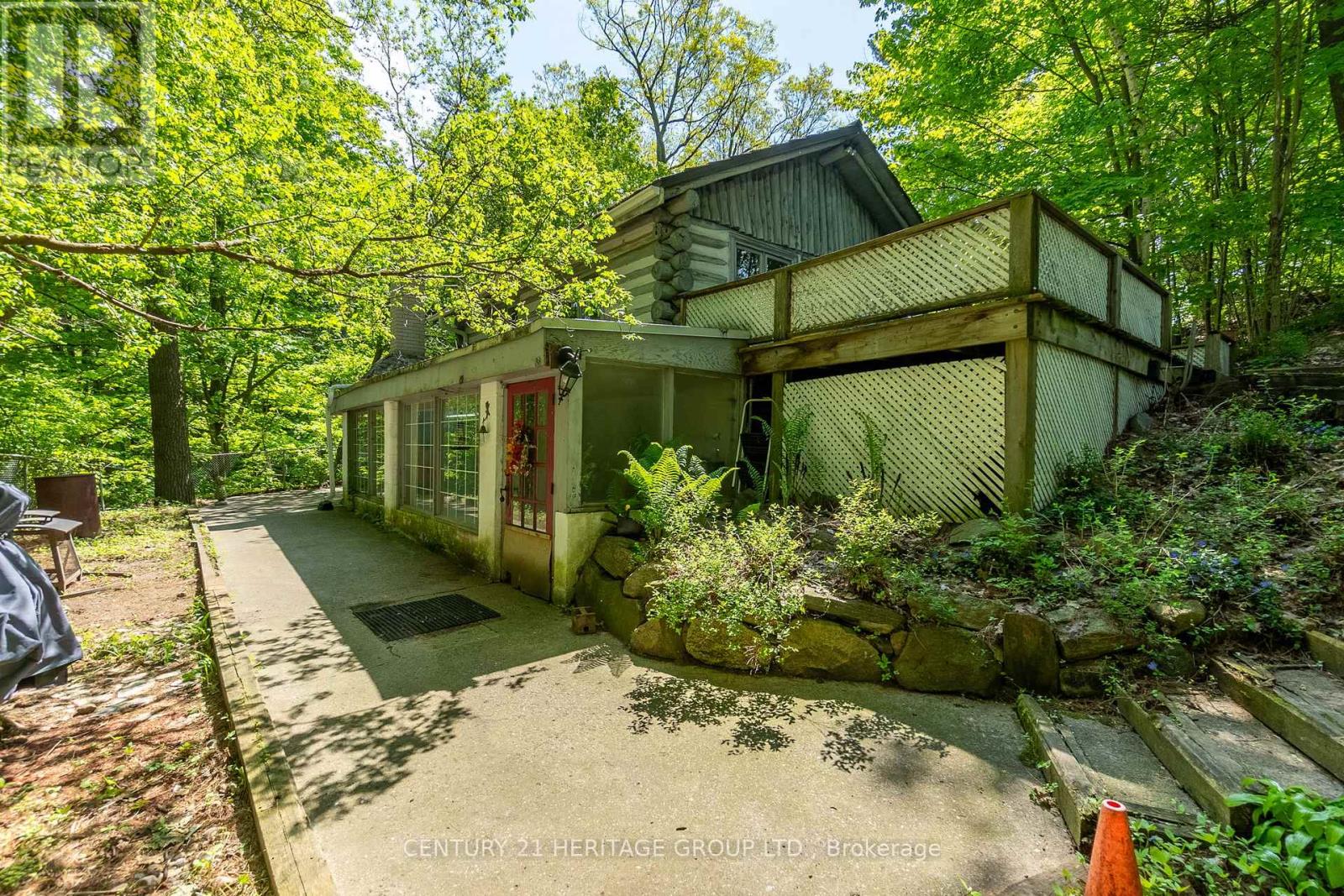 300 Old Bathurst Street, King, Ontario  L7B 1K5 - Photo 43 - N12218456