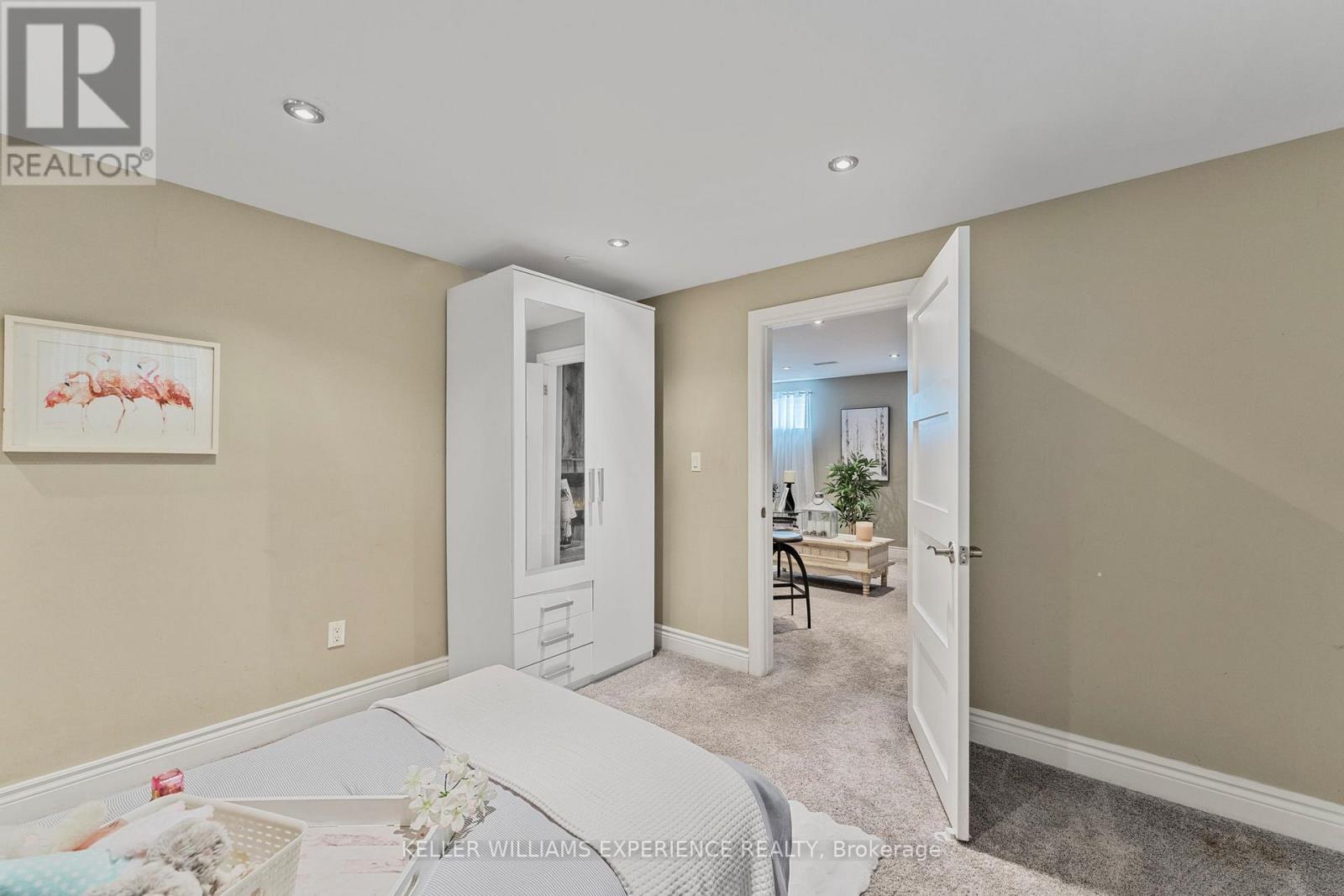 291 Livingstone Street W, Barrie, Ontario  L4N 7A9 - Photo 34 - S12218282